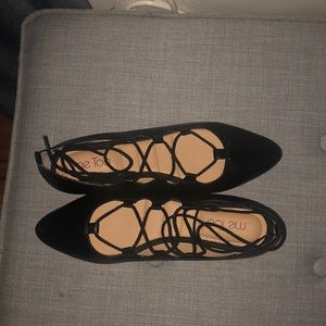 Me Too Ballet Lace Up Flats Size 7.5